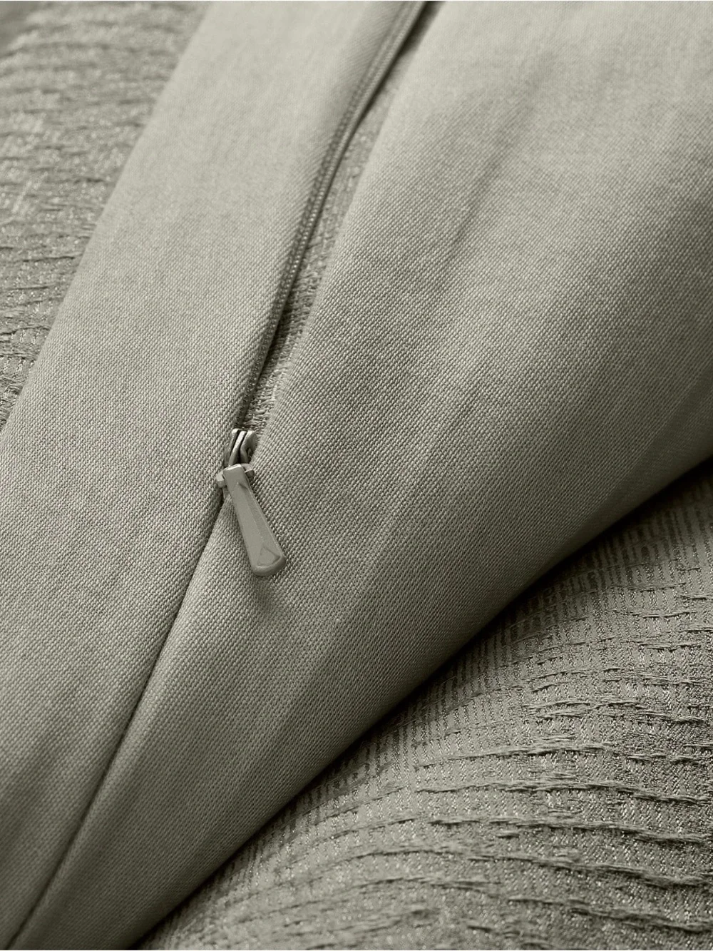 Hotel Collection soft gray
